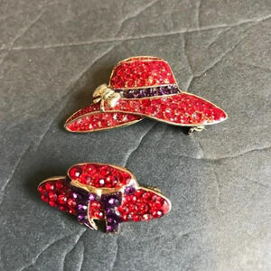 Vintage 70s-90s Beautiful Pins Brooches Red Holidays Christmas